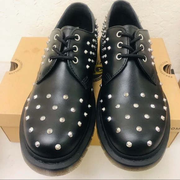 Dr. Martens 1461 Stud Wanama Leather Oxford Derby Shoes Women’s US 6 Mens US 5 1461 Stud Wanama Leather Oxford Shoes in Black | Dr. Martens main image 3